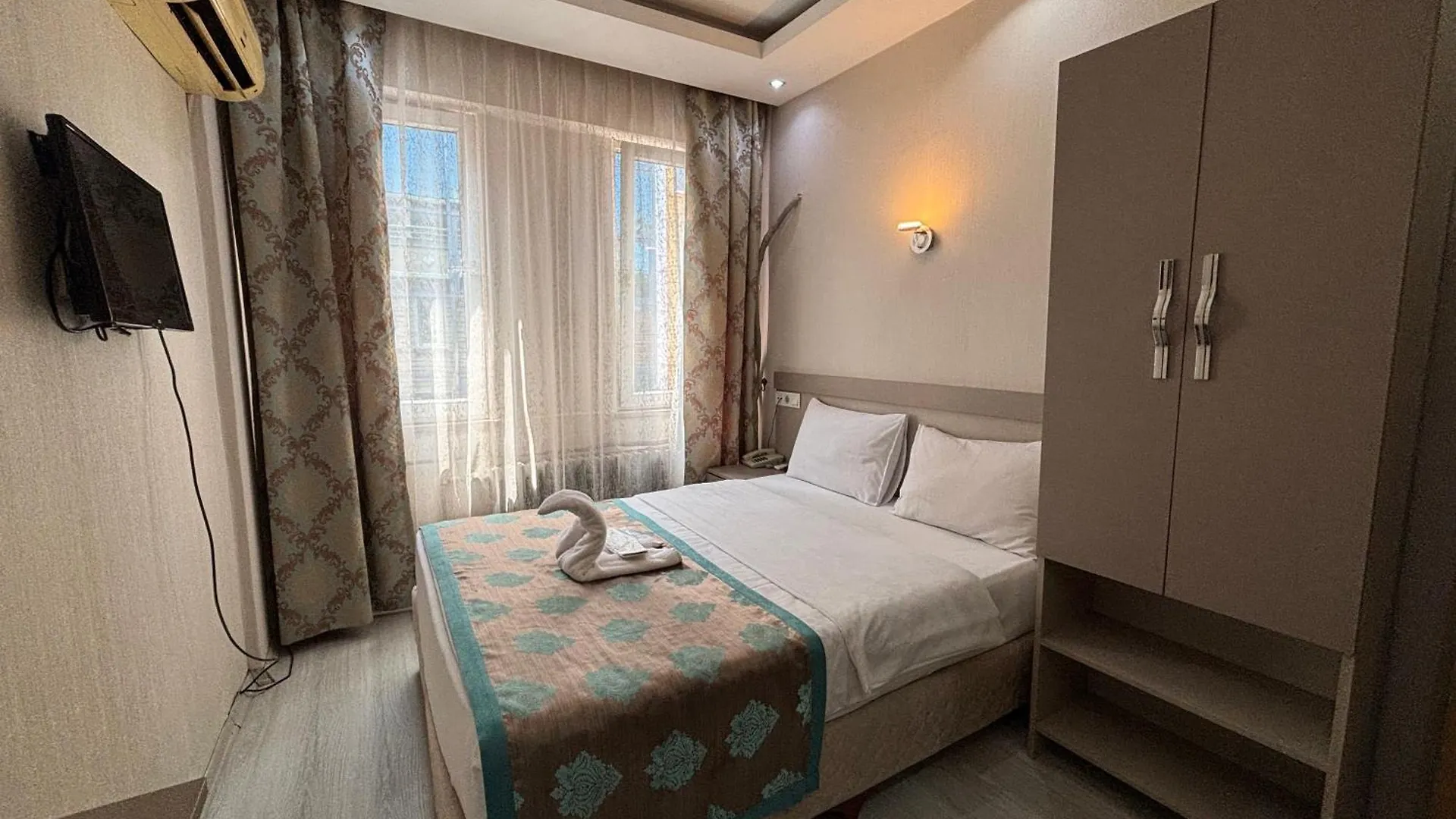 Fly Hotel Estambul Turquía